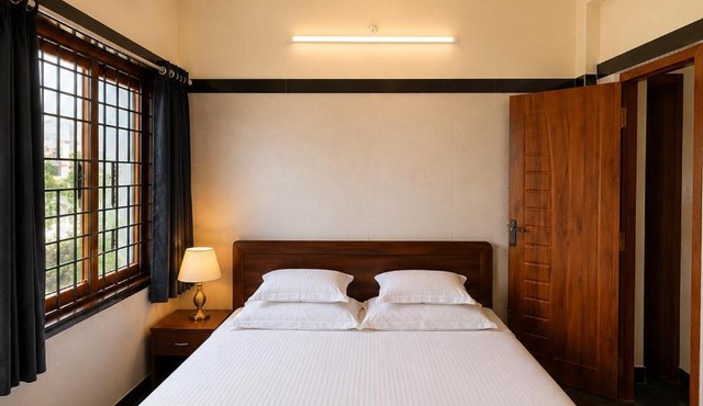 Sri Balaji Service Apartment