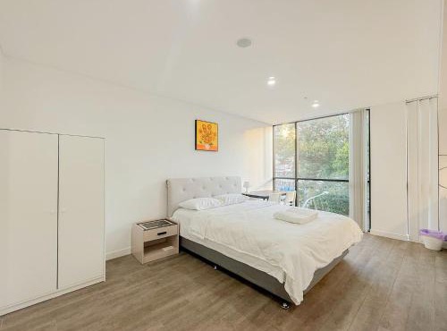 St Luke's Square Service Apartment
