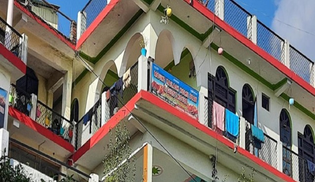 StayApart Mount Kailash Guest House
