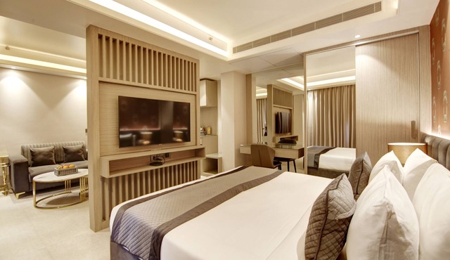 Stepstones Hotels and Inn-DLF PHASE-3