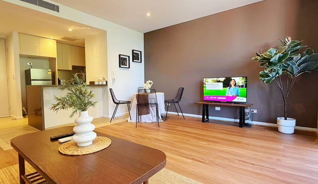 Sunlit 1BR Escape in the Heart of Zetland