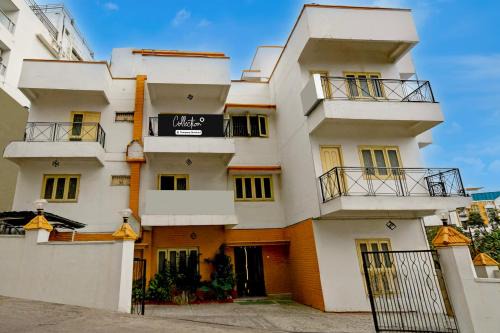 Super Collection O Irrum Manzil Metro Station Formerly Green Banjara Stay