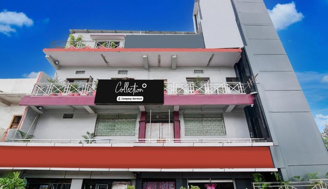 Super Collection O NIT More Adityapur Formerly Hotel Subheksha