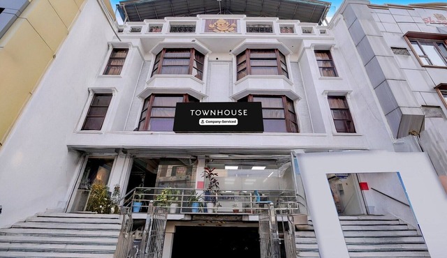 Super Deluxe RoomHotel Shagun