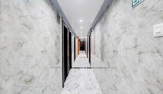 Super Deluxe Twin Roomhotel Shiv Sai