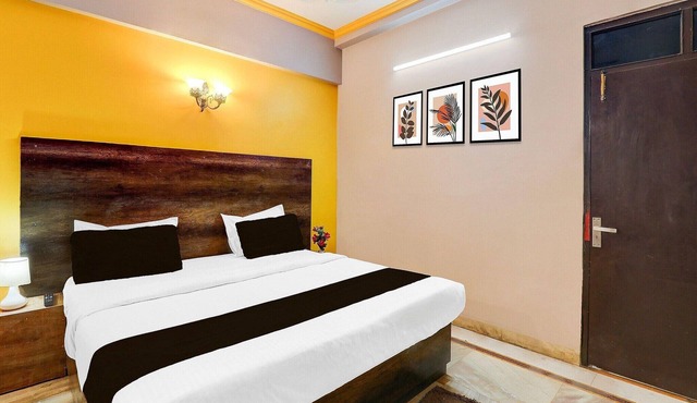 Super Hotel Munshipuliya Formerl Vibrant