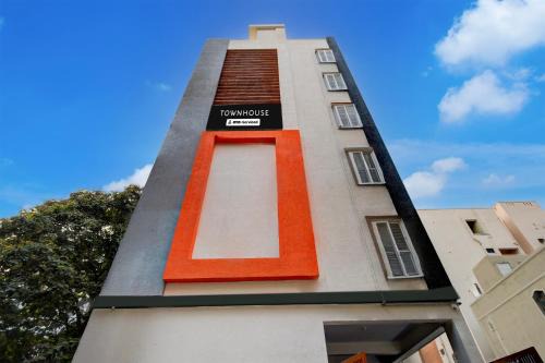 Super Townhouse Telapur Junction Formerly Fortune Inn