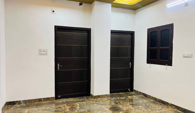 Suriya Inn