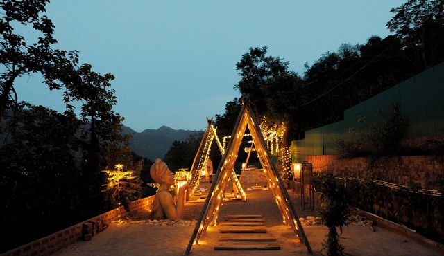 SWAR Kasauli - Suites Cuisine Cave Club