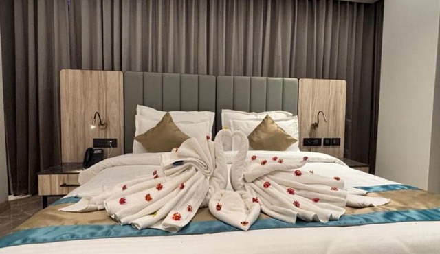 The Eastern Grace Hotel