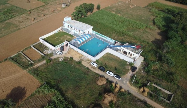 The Pool place and Restaurant