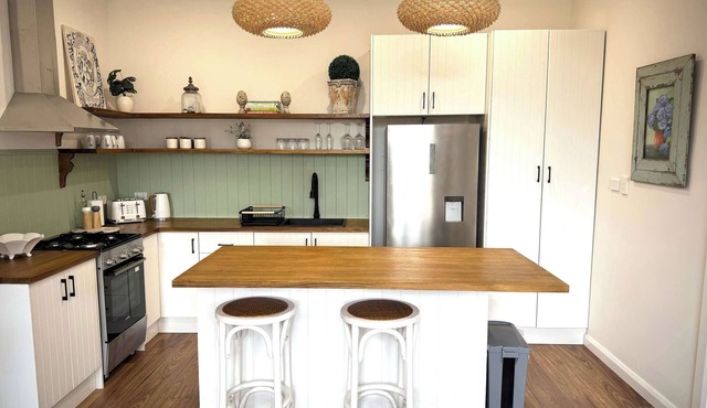 The Summer Cottage - Slow Living