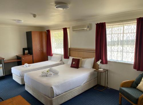Timbertown Motel