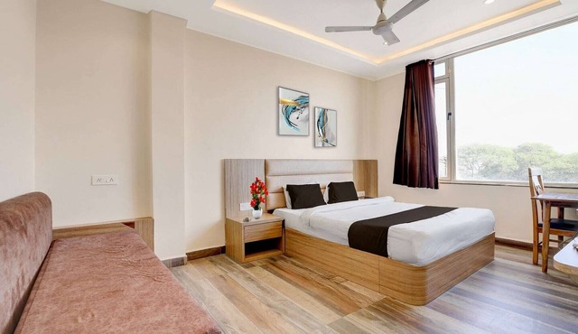 Townhouse Mahamrityunjay Dwar Ujjain