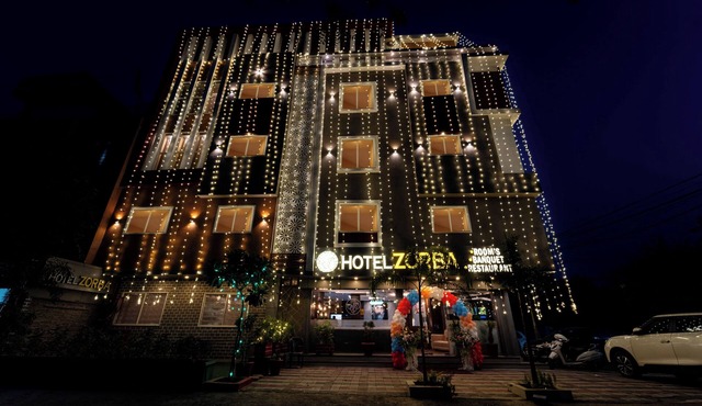 Treebo Premium Zorba - Hoshangabad Road