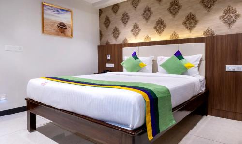 Treebo Rushi Grand, 1 km to Rushikonda Beach