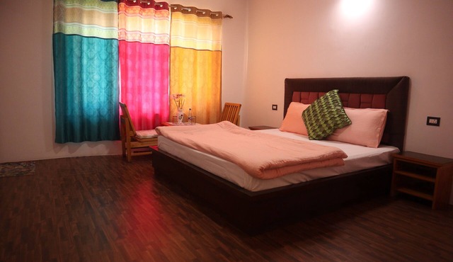 Tsetanguesthouse