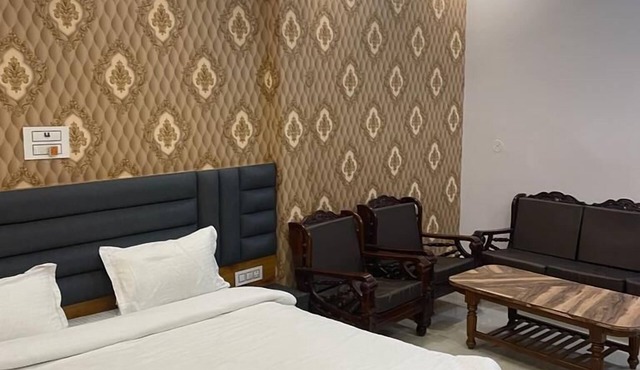 Udiksh Hotel and Restaurants