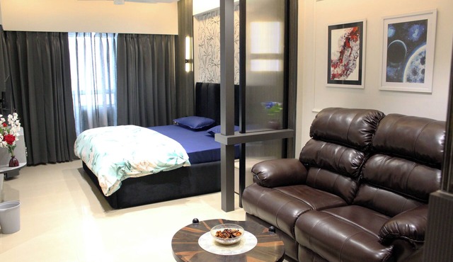 Urban Nest Appt. Near Metro, IT Park & Expo Mart