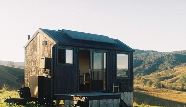 Valley Views Off-Grid Cabin - Pet Friendly - Nicho
