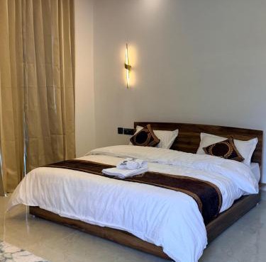 Virasat The Mountain Lounge