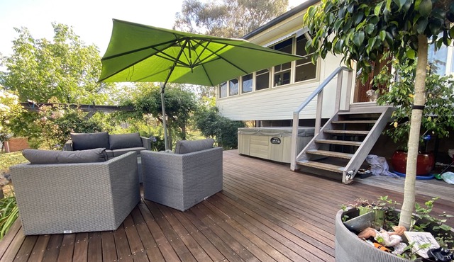Welcome to Canowindra Country Cottage