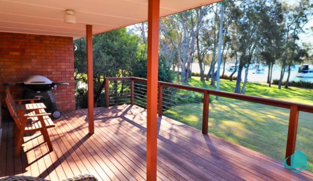 Wemberley Lakehouse