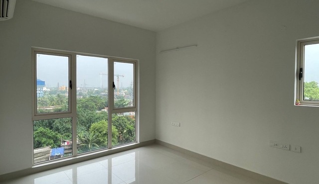 With modern amenities 3-bedroom flat in New Town Kolkata for comfortable stay