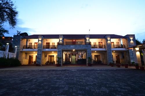 Yagappa Heritage Resort - Near Lake & Bus Stand