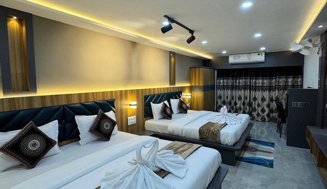 Yatri Stay inn