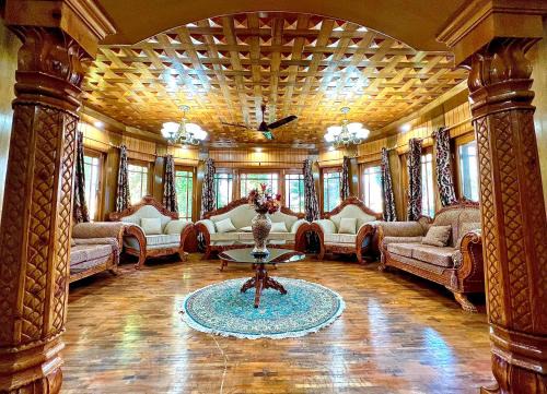 Zakiyas Homestay
