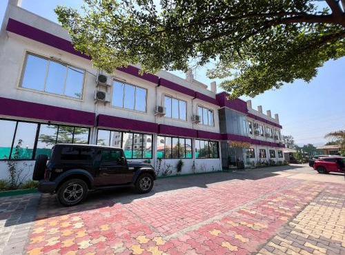 Zestin Hill Resort Lonavala