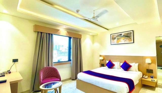 Zip by Spree Hotels R Group - Near Coaching Hub & Oxy Park