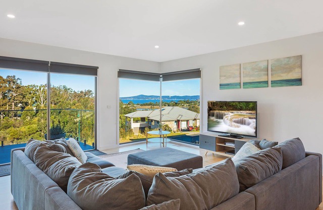 Kingfisher Retreat @ Eden Cove 2+ nights (5 Bedroom)