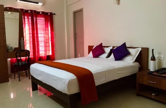 S M Residency