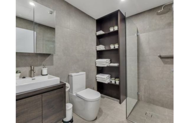 Standard Room 5 Fully Furnished - Sydney Studios - Utilities Included.