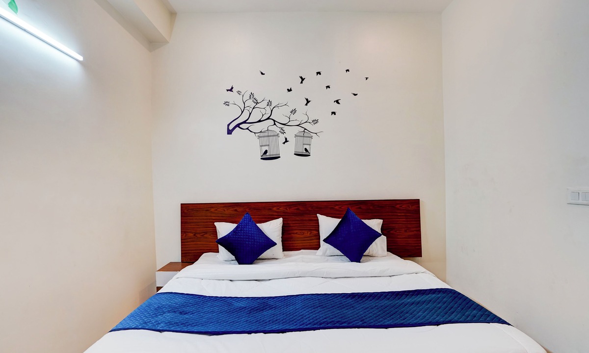 Noida Hotel | Axel Accommodation