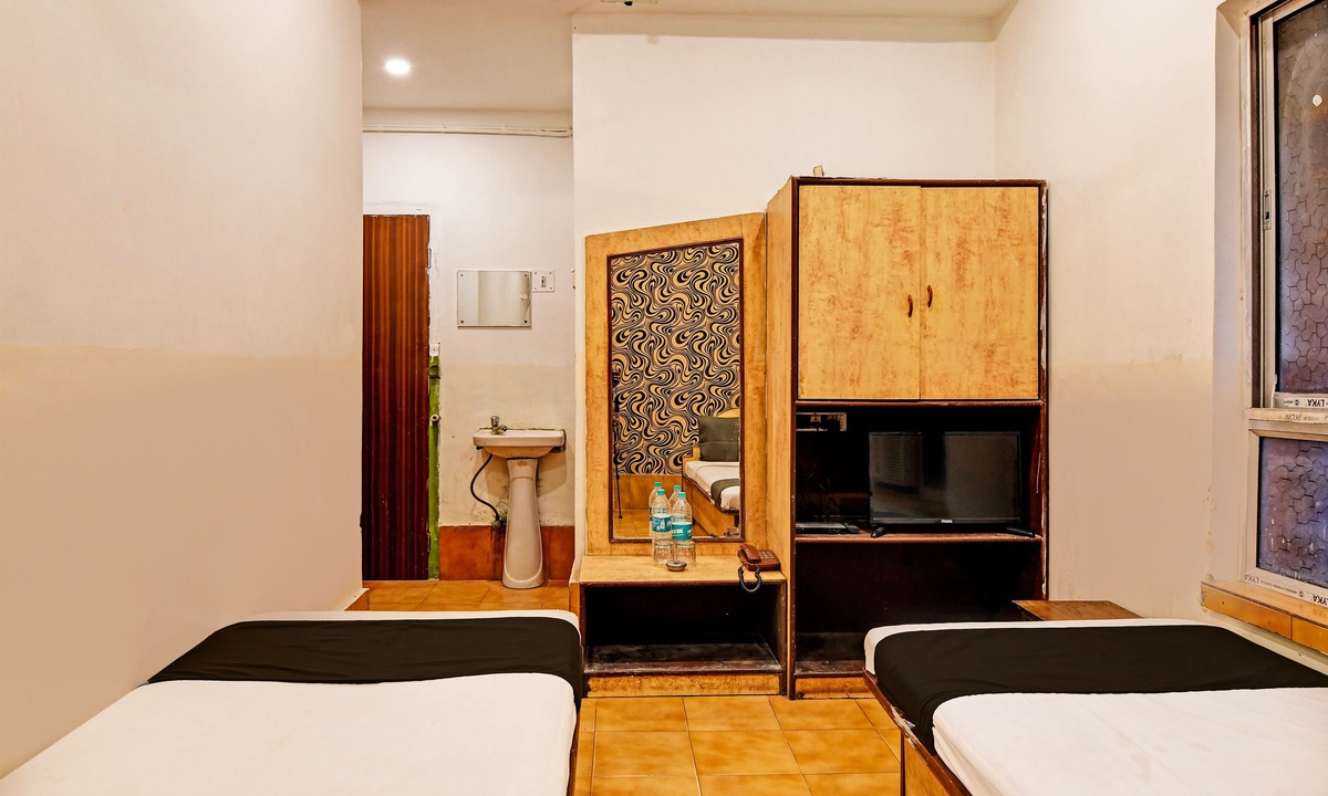 Sealdah Hotel | Hotel Dinar