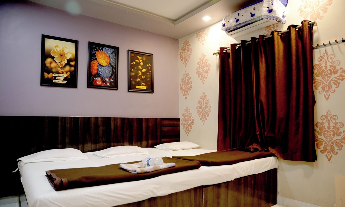 Tuljapur Hotel | Palange Lodge