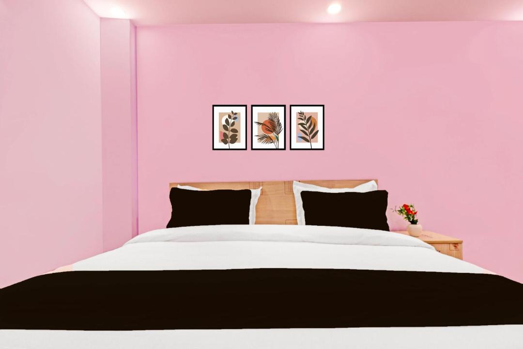 Tughlakabad Hotel | Hotel O Sky House Residency