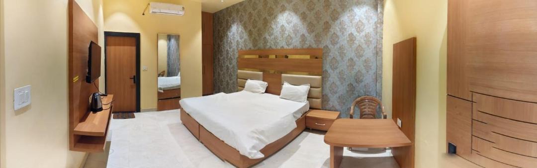 Orai Hotel | shri laxmi inn hotel & restaurant