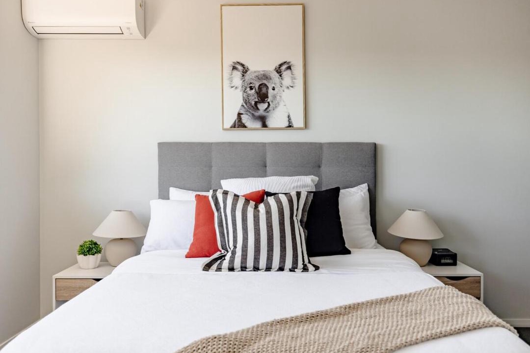 Louth Park Bed & Breakfast | Mala Retreat Chardonnay Studio Immaculate and Comfortable