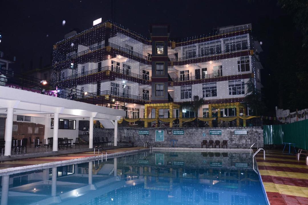 Fatehpur Hotel | Highland Village Resort