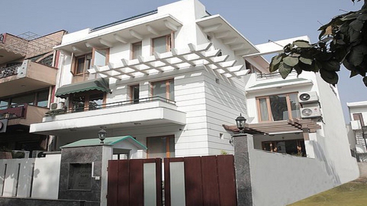 Photo of Buildings in DLF City