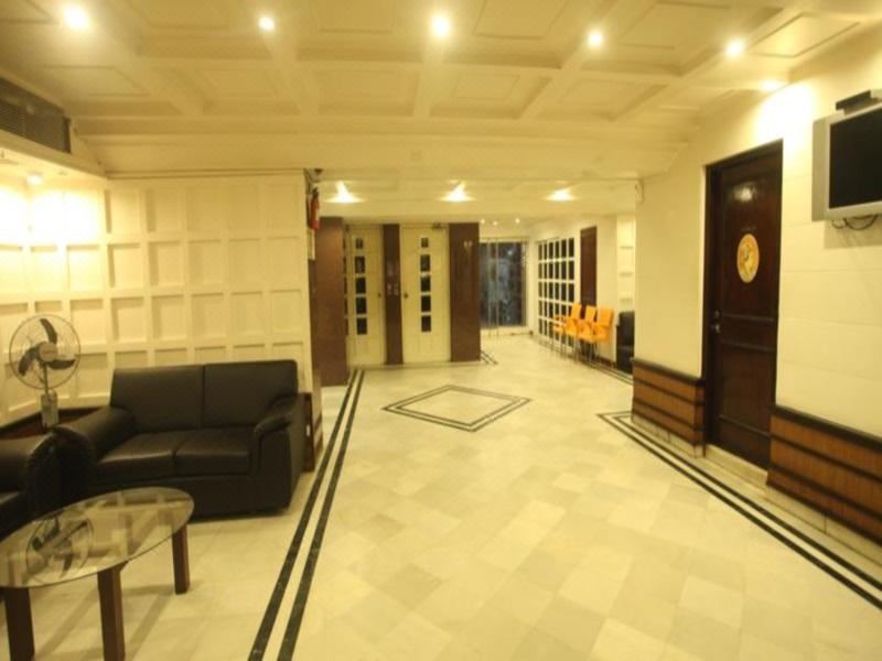 Photo of Livingroom in New Textile Market