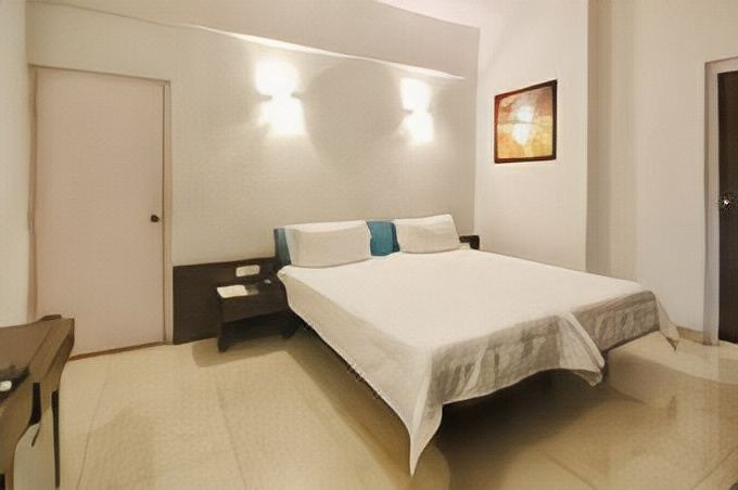 Photo of Bedroom in New Textile Market