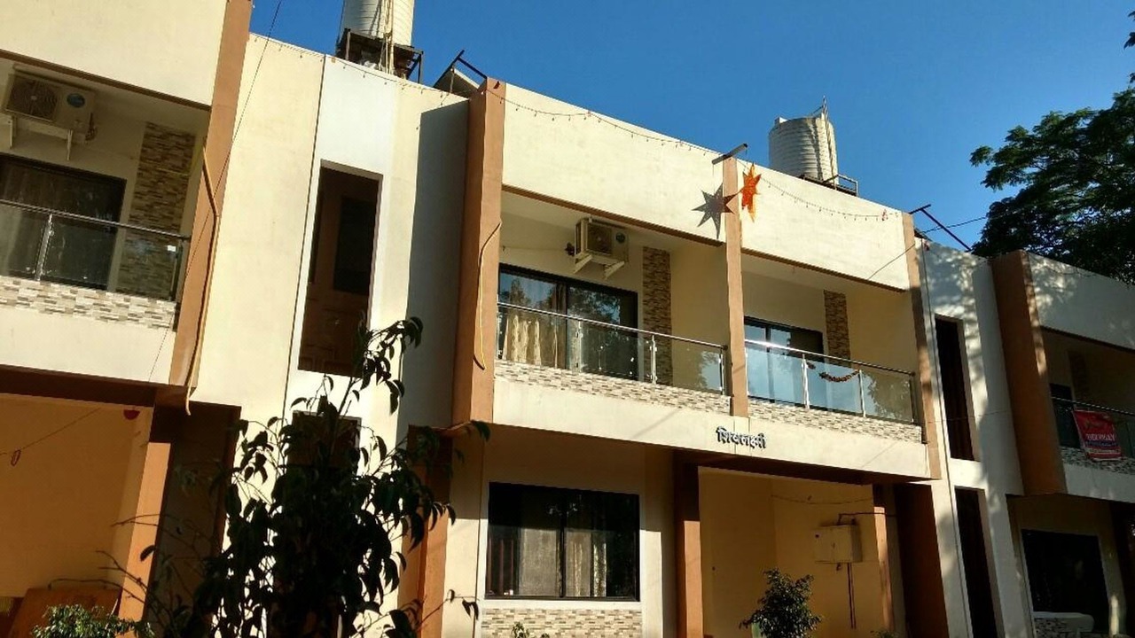 Photo of Buildings in Bhilar