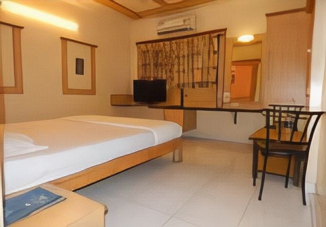 Photo of Bedroom in Central Pune