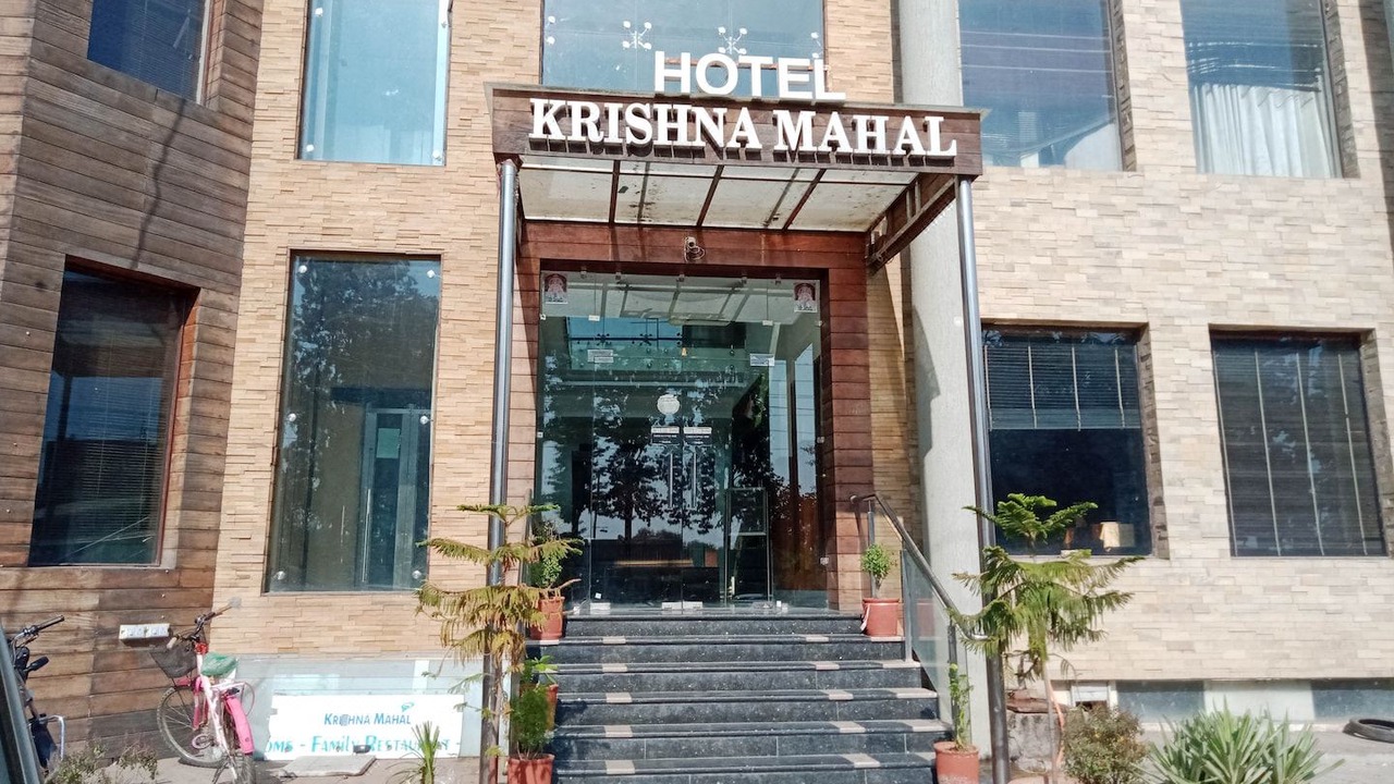 Photo of Buildings in Thanesar
