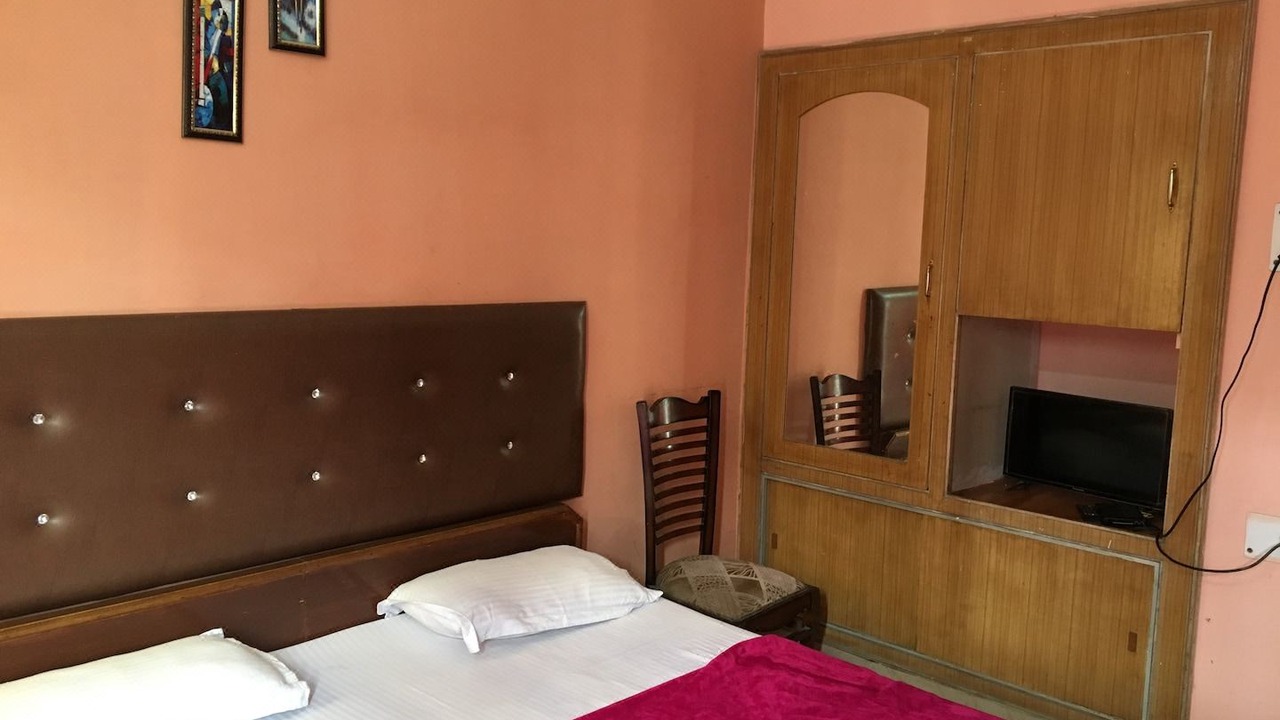 Photo of Bedroom in Haridwar